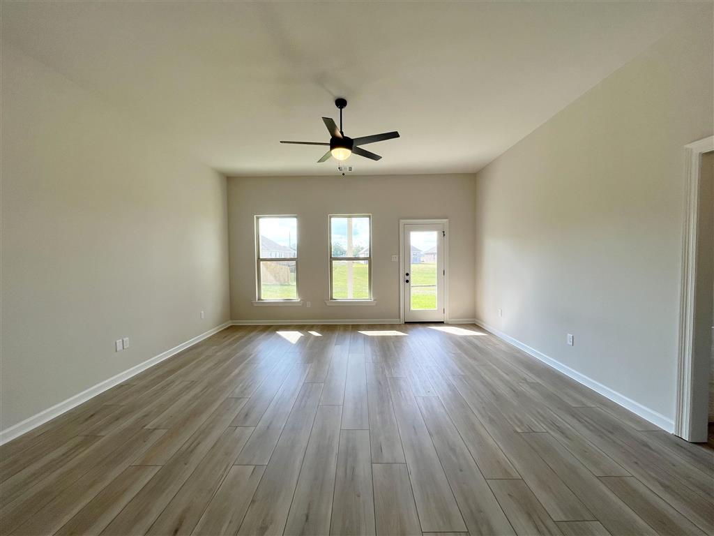 153 Chandler Lane Sulphur, LA 70665 - Photo 3 of 14