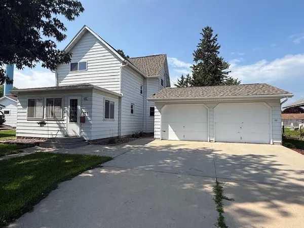 $244,900 | 307 Main Street East, Caledonia, MN 55921