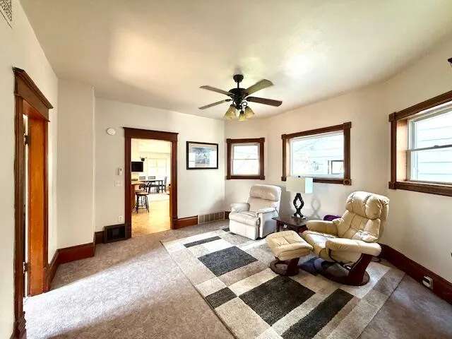 $244,900 | 307 Main Street East, Caledonia, MN 55921