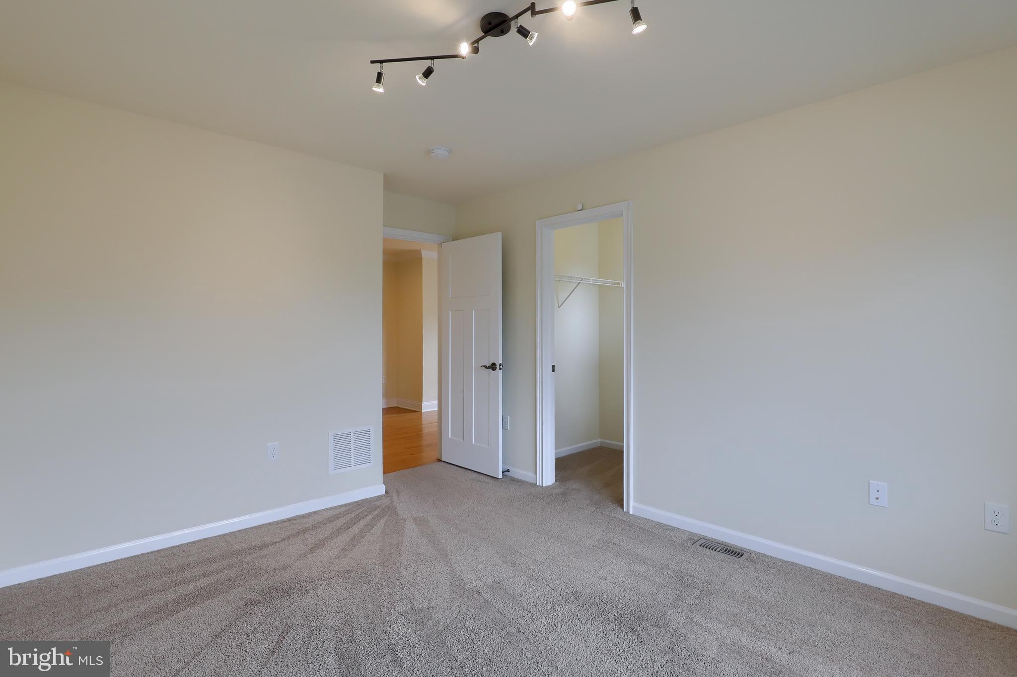 312 Bowyer Lane Lititz, PA 17543 - Photo 13 of 30