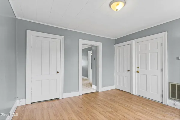 $199,900 | 1526 5th Avenue, Watervliet, NY 12189