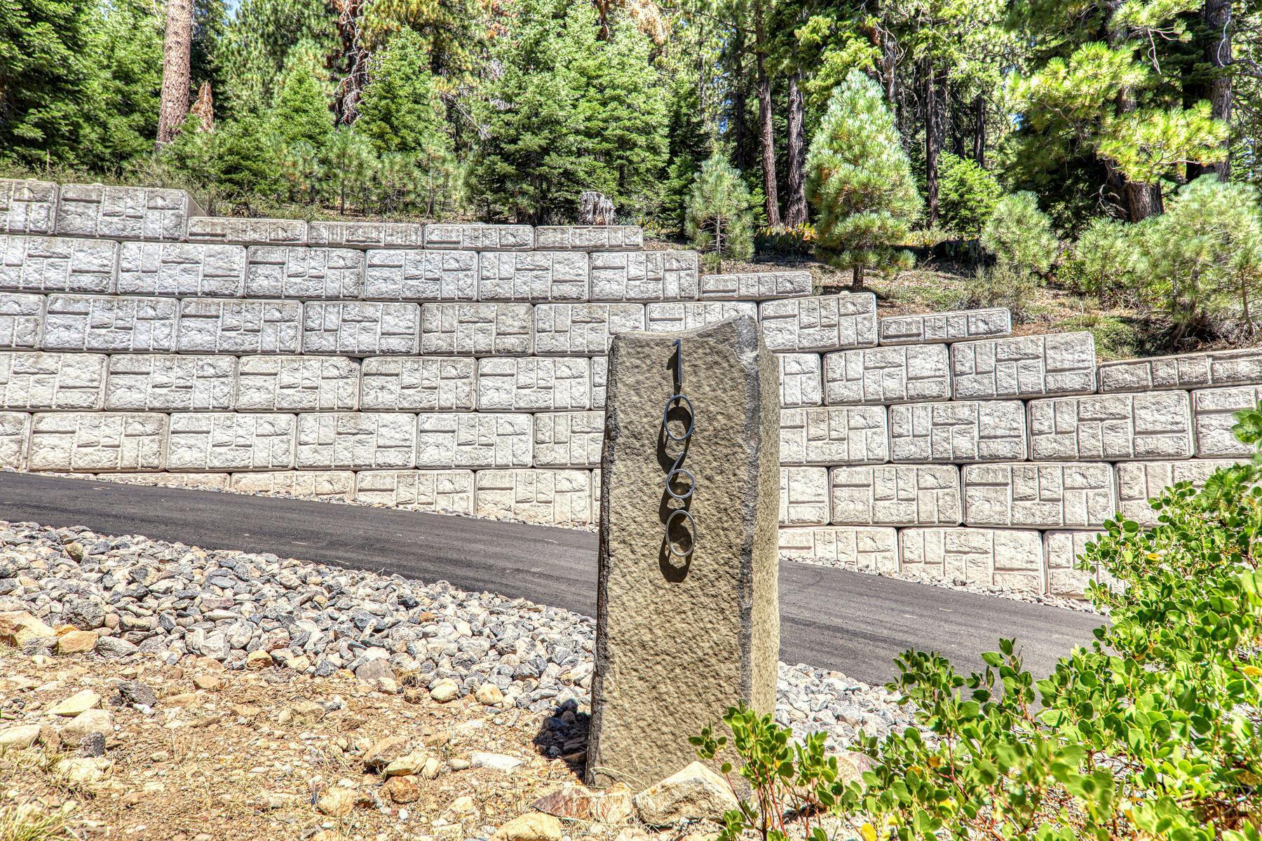 1060 Sandy Way Olympic Valley, CA 96146 - Photo 14 of 14 a view of a yard