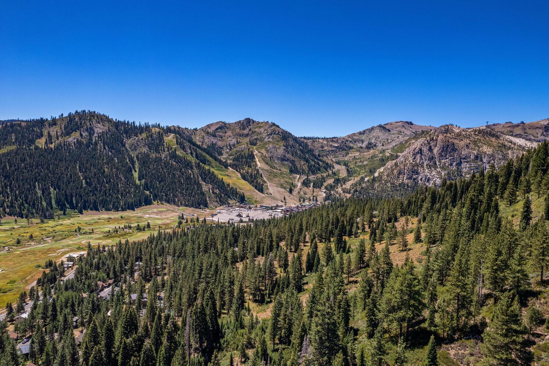 1060 Sandy Way Olympic Valley, CA 96146 - Photo 8 of 14 a view of a houses with a yard