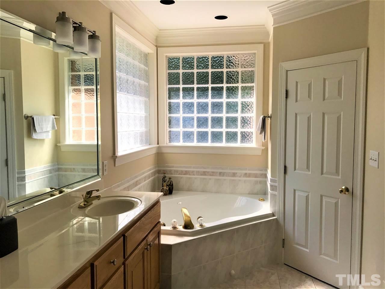 5500 Overleaf Court Raleigh, NC 27615 - Photo 12 of 24