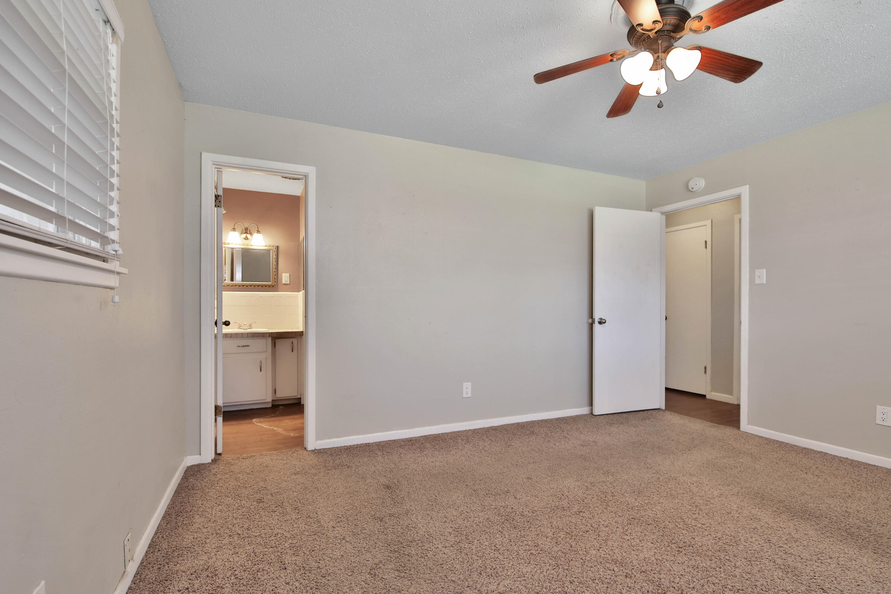 4317 31st Street Lubbock, TX 79410 - Photo 29 of 34 IMG_9852