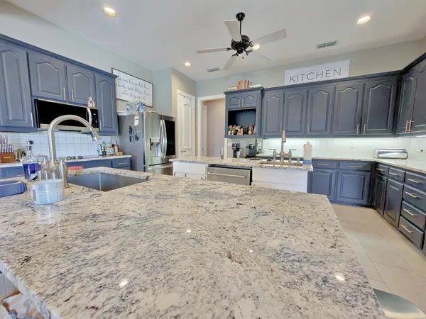 $790,000 | 451 Land Of Goshen Drive, Springtown, TX 76082