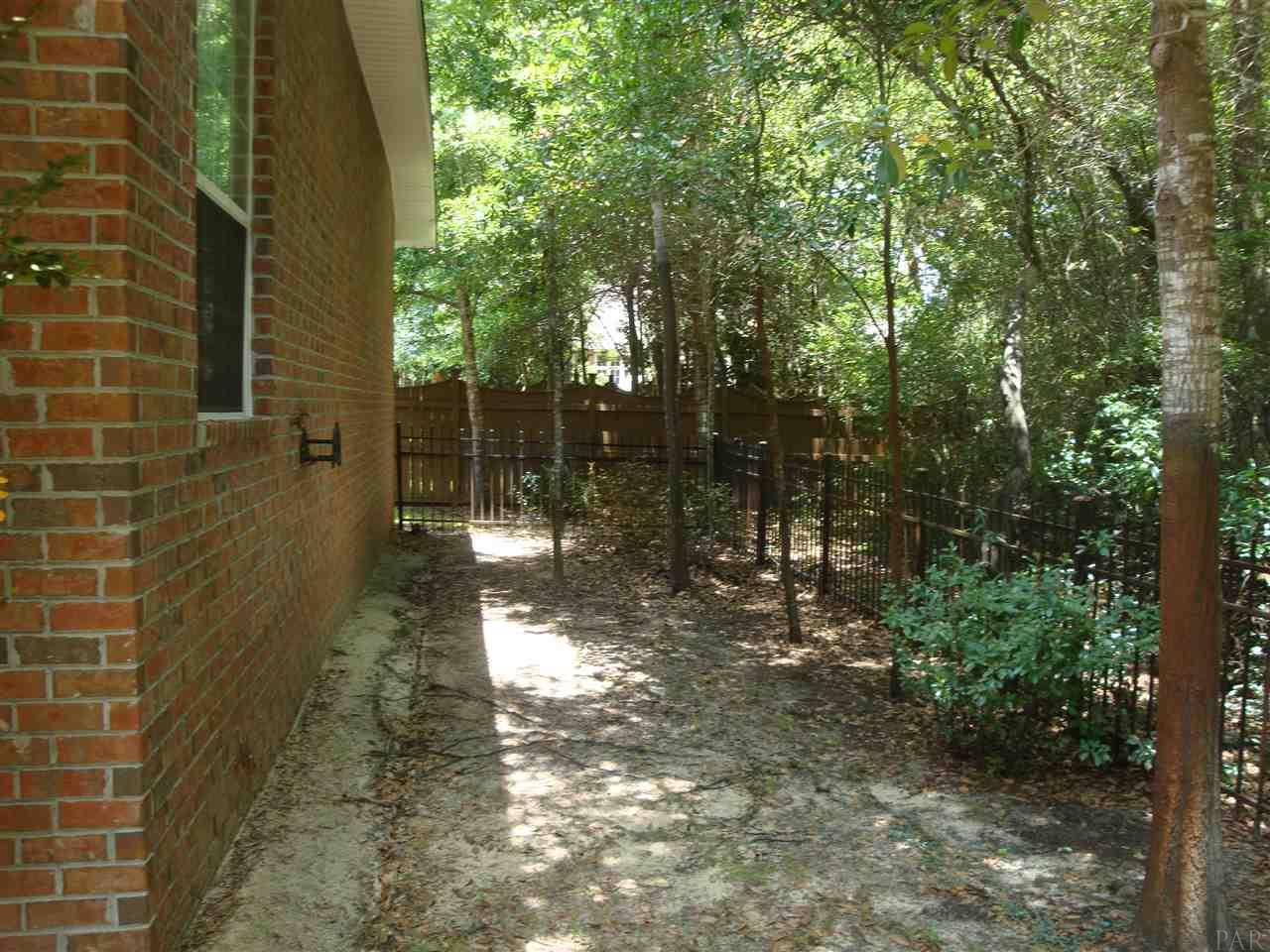 10373 Foggy Bottom Road Pensacola, FL 32507 - Photo 2 of 23
