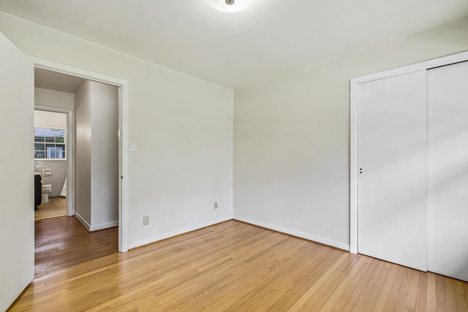 1211 Highland Road Garner, NC 27529 - Photo 27 of 34 2nd Bedroom