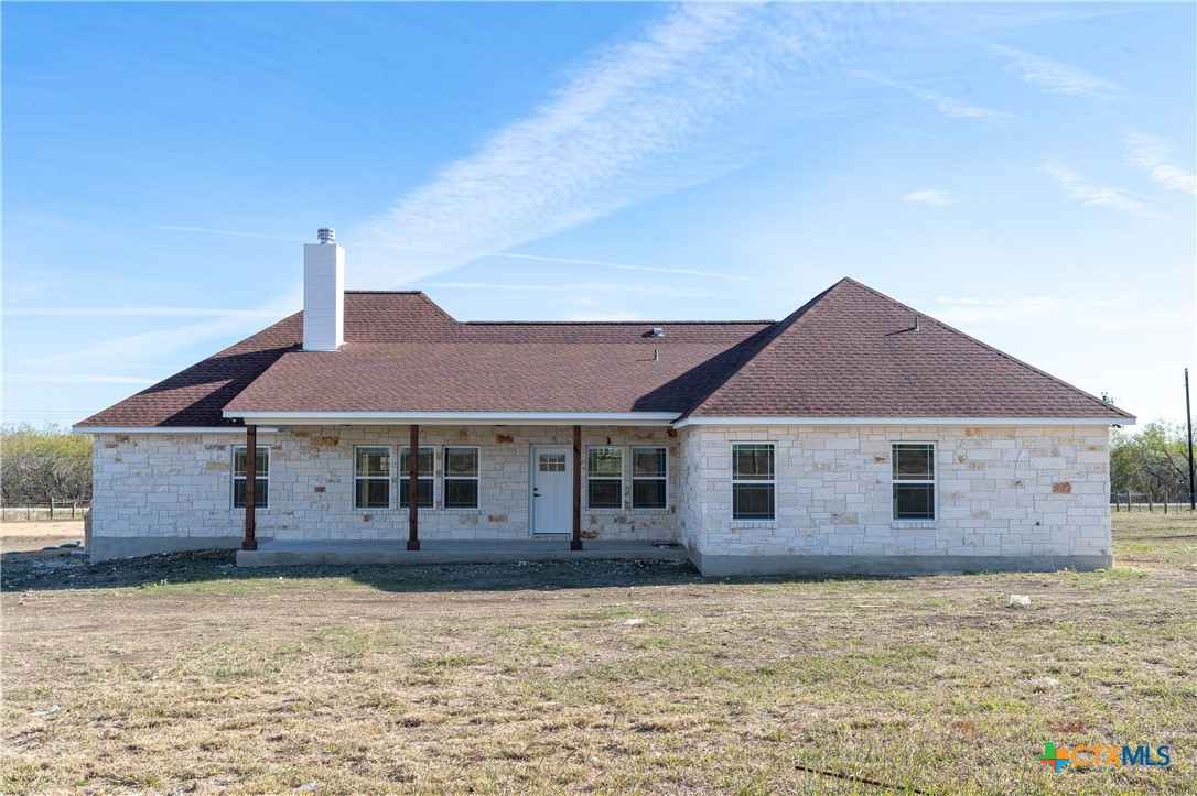 1000 Black Ankle Road Lockhart, TX 78644 - Photo 2 of 40 front view of a house with a yard