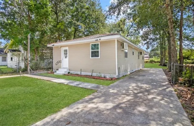 $1,250 | 906 East Merry Avenue, Hammond, LA 70403