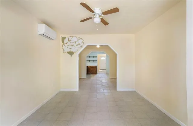 $1,250 | 906 East Merry Avenue, Hammond, LA 70403