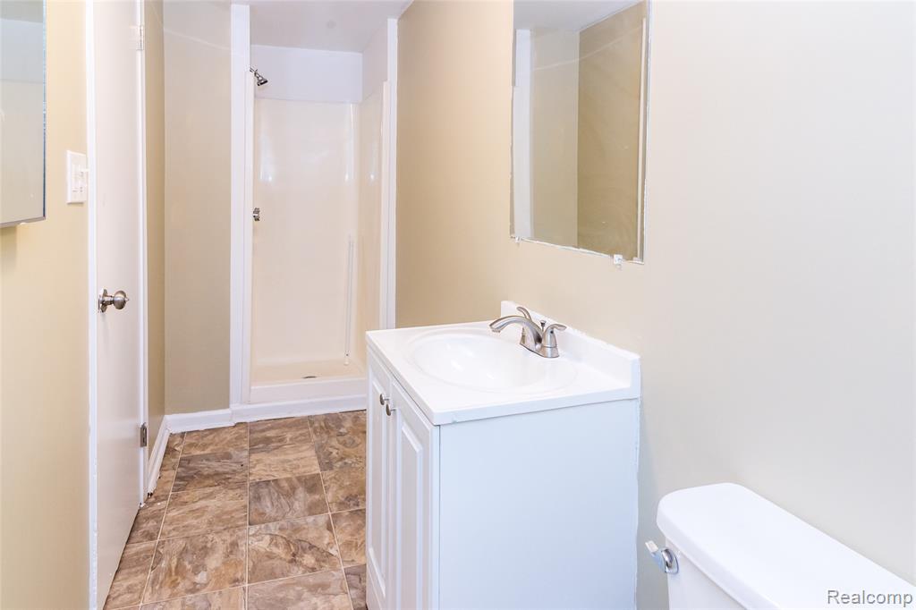 5383 North Henderson Road Davison, MI 48423 - Photo 22 of 24 Gallery Image 22