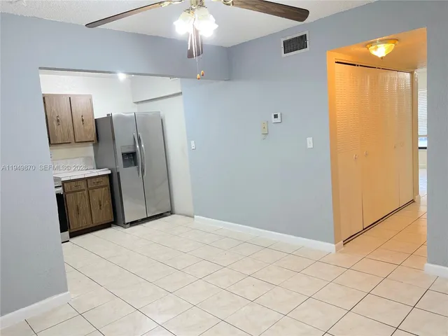 $2,700 | 6518 Southwest 41st Street, Unit 6518, Davie, FL 33314