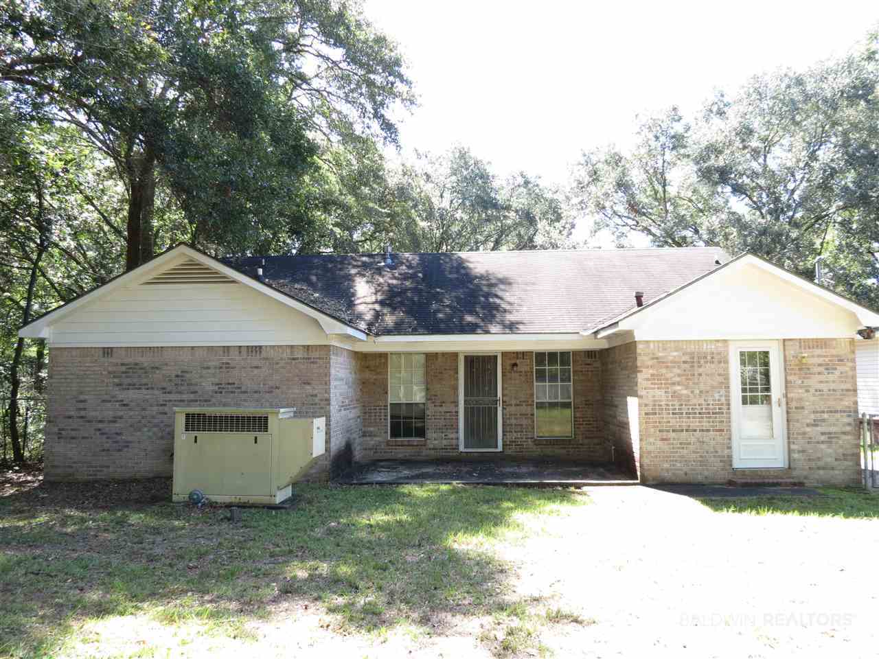 6712 Colonial Terrace Mobile, AL 36618 - Photo 11 of 14 Back View