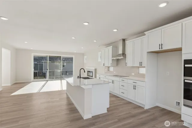 $749,990 | 17548 Northeast Midnight Sun Loop, Poulsbo, WA 98370