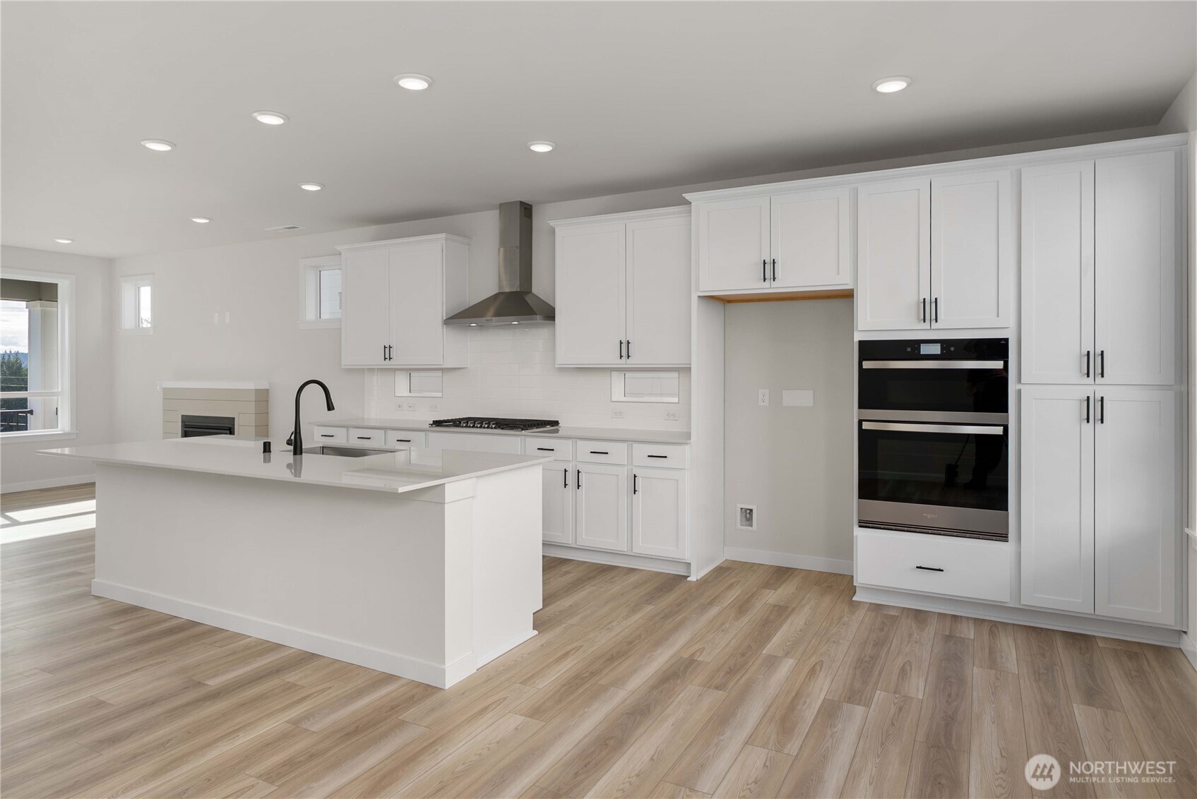 17548 Northeast Midnight Sun Loop Poulsbo, WA 98370 - Photo 13 of 40