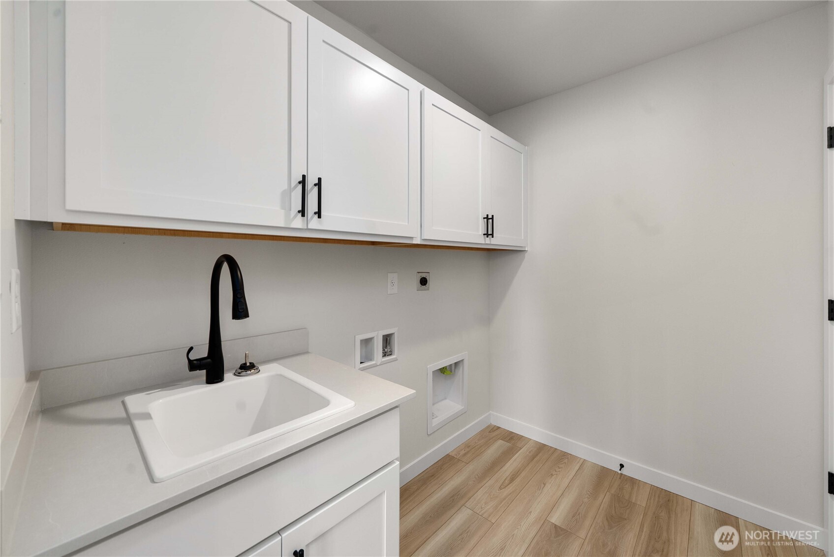 17548 Northeast Midnight Sun Loop Poulsbo, WA 98370 - Photo 20 of 35