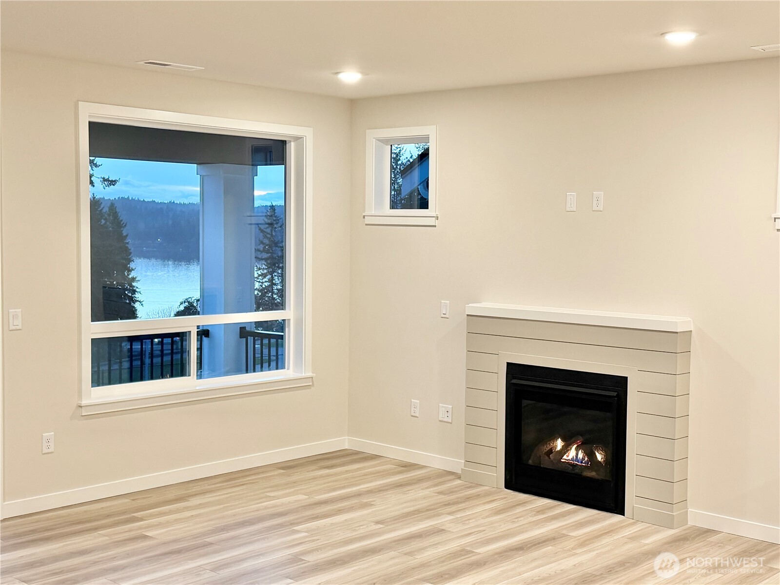 17548 Northeast Midnight Sun Loop Poulsbo, WA 98370 - Photo 20 of 40