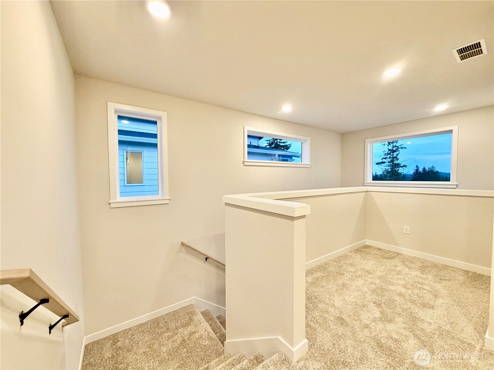 17548 Northeast Midnight Sun Loop Poulsbo, WA 98370 - Photo 23 of 40