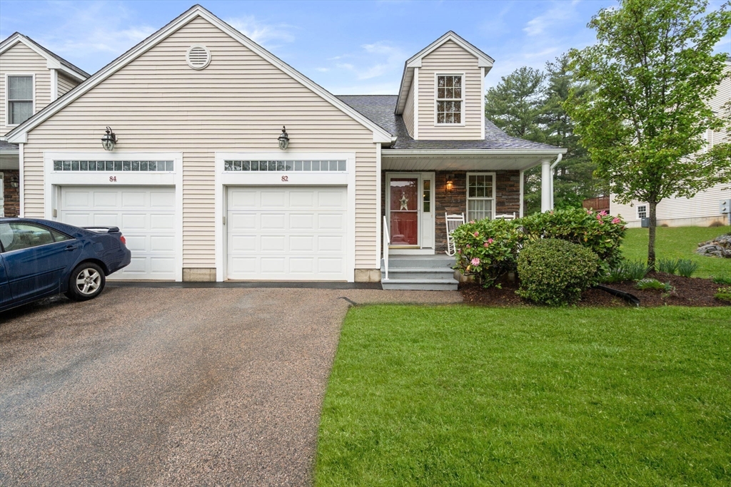 82 Fox Run Road, Unit 82 Blackstone, MA 01504 - Photo 2 of 26
