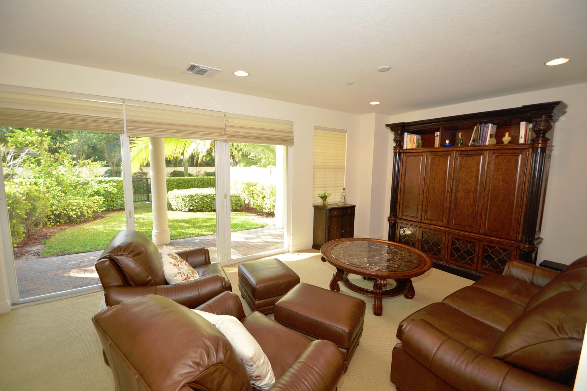 660 Northeast Francesca Lane Boca Raton, FL 33487 - Photo 30 of 35 DSC_9218