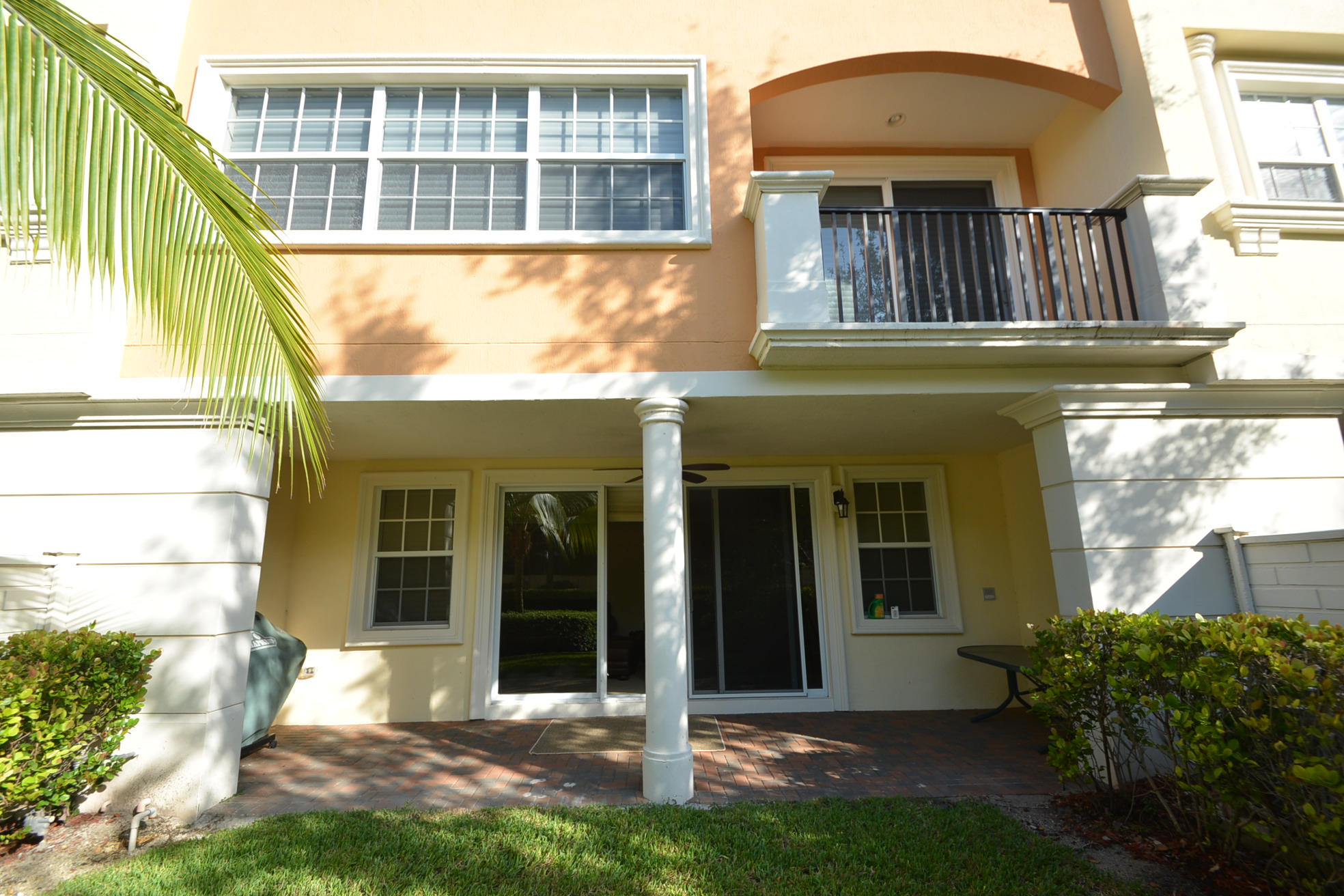 660 Northeast Francesca Lane Boca Raton, FL 33487 - Photo 34 of 35 DSC_9224