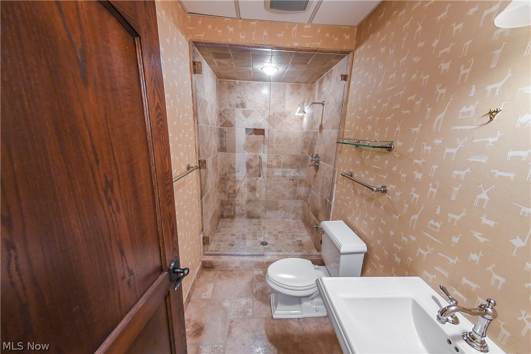 3947 Cook Road Medina, OH 44256 - Photo 25 of 35 Gallery Image 25