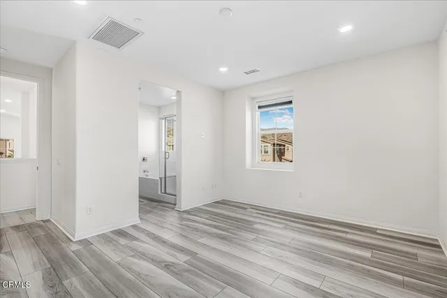 $3,995 | 530 Jubilee Place, Santa Paula, CA 93060