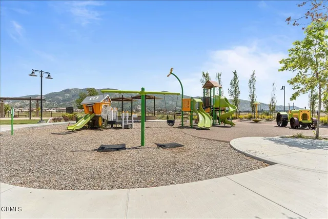 $3,995 | 530 Jubilee Place, Santa Paula, CA 93060