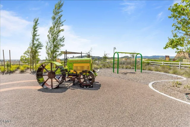 $3,995 | 530 Jubilee Place, Santa Paula, CA 93060