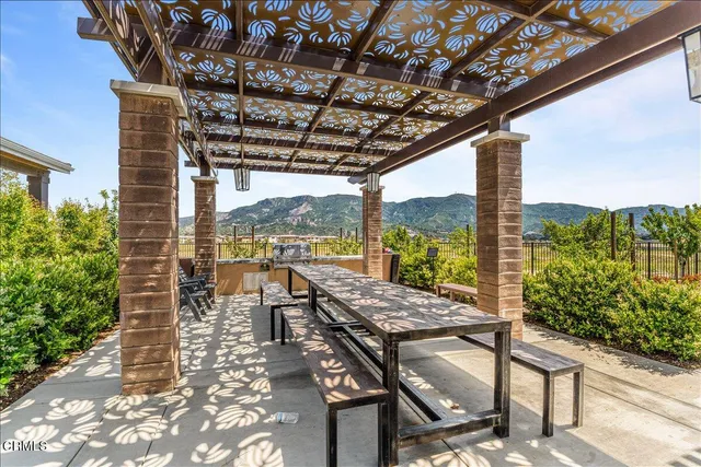 $3,995 | 530 Jubilee Place, Santa Paula, CA 93060