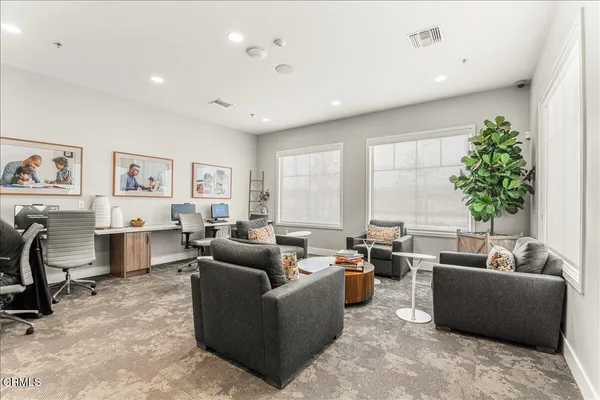 $3,995 | 530 Jubilee Place, Santa Paula, CA 93060