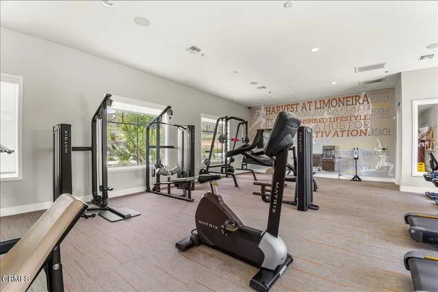 $3,995 | 530 Jubilee Place, Santa Paula, CA 93060