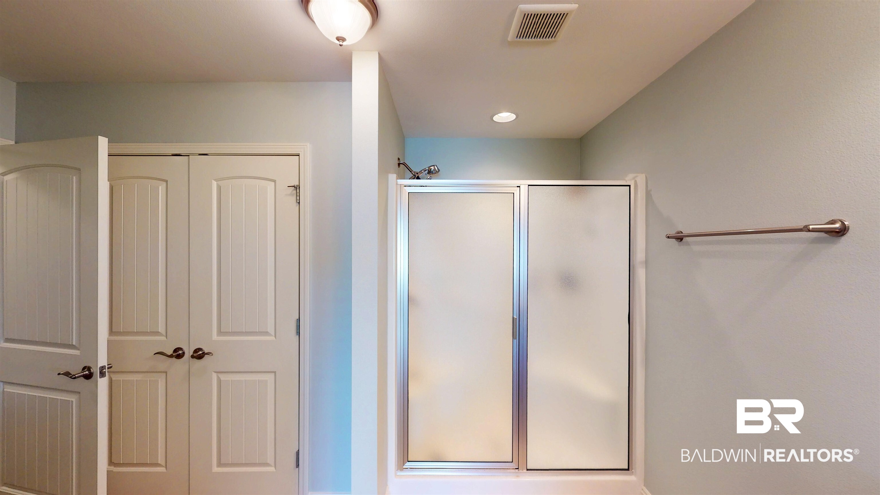 1704 Arcadia Drive Foley, AL 36535 - Photo 32 of 52 Full bath with a stall shower