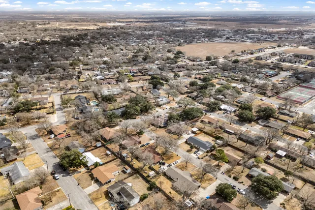 $339,999 | 795 Vogel Drive, Lockhart, TX 78644