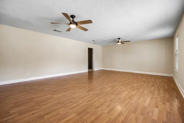 $339,999 | 795 Vogel Drive, Lockhart, TX 78644