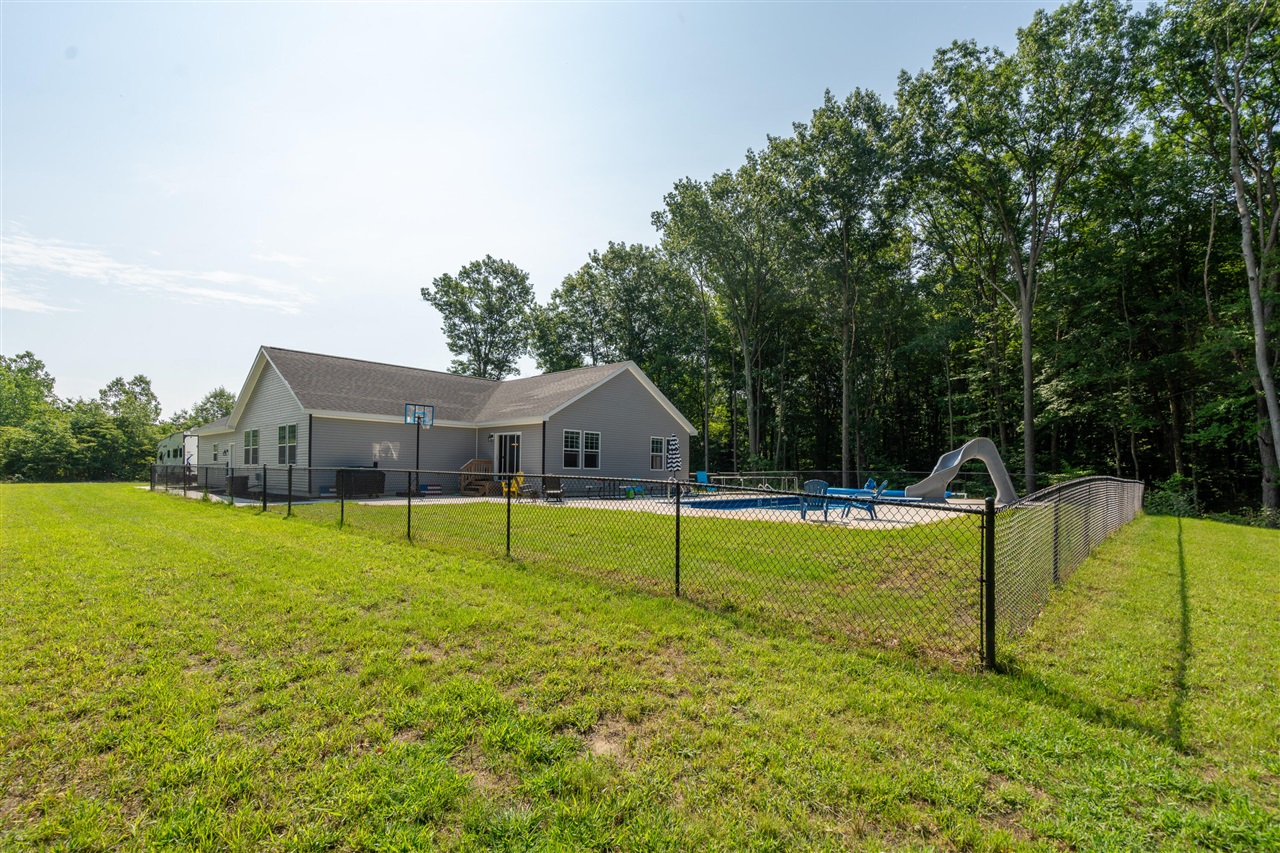 5979 South Walker Road Muskegon, MI 49442 - Photo 27 of 48 Gallery Image 27