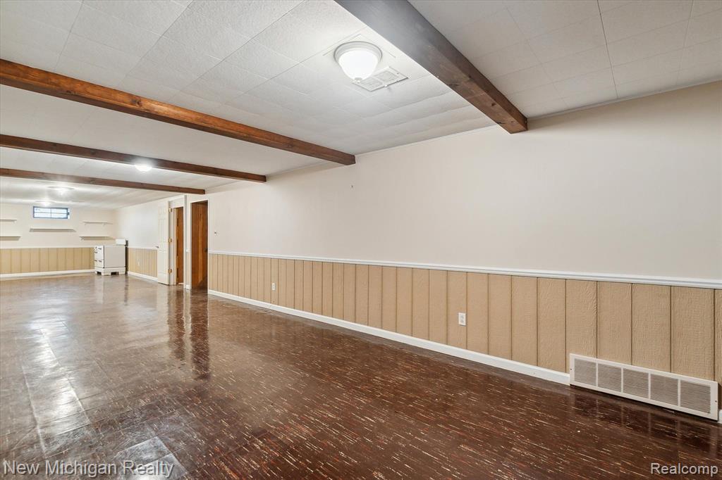 1403 West Vienna Road Clio, MI 48420 - Photo 36 of 63 Gallery Image 36