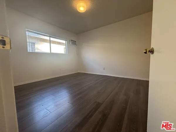 $2,450 | 1807 Taft Avenue, Unit 5, Los Angeles, CA 90028