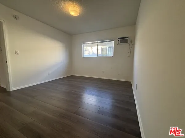 $2,450 | 1807 Taft Avenue, Unit 5, Los Angeles, CA 90028