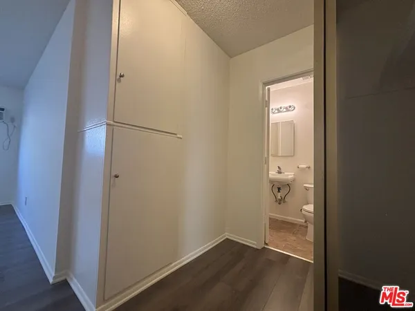 $2,450 | 1807 Taft Avenue, Unit 5, Los Angeles, CA 90028