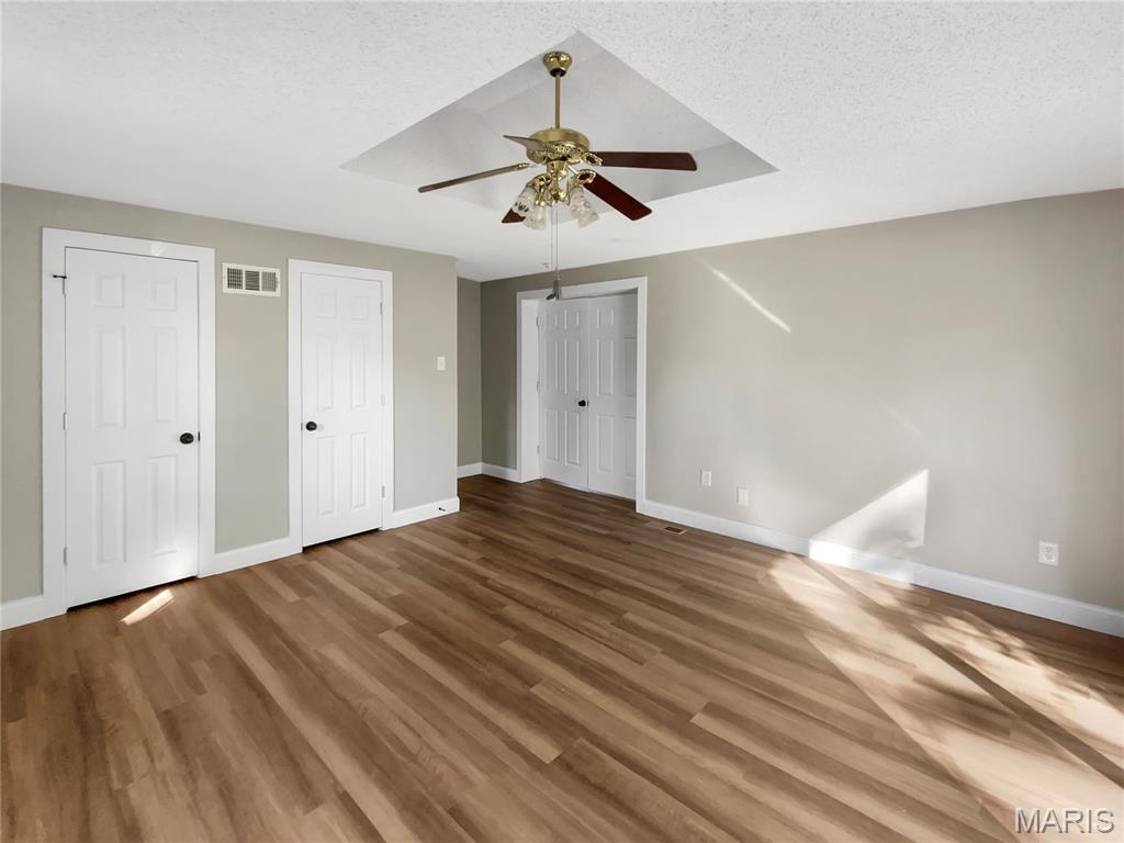 7546 Becker Road St. Louis, MO 63129 - Photo 3 of 18 Gallery Image 3