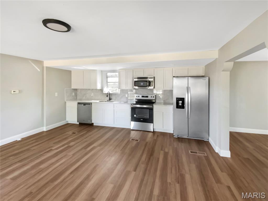 7546 Becker Road St. Louis, MO 63129 - Photo 4 of 18 Gallery Image 4