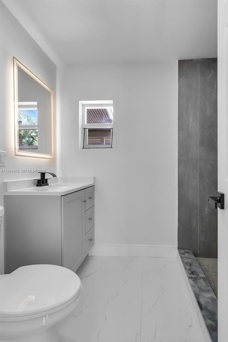 1660 West 26th Street Riviera Beach, FL 33404 - Photo 15 of 34 Gallery Image 15