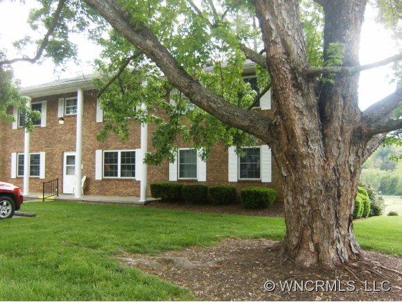 100 Falling Waters Road, Unit 3 Hendersonville, NC 28792 - Photo 1 of 22 Gallery Image 1
