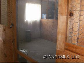 100 Falling Waters Road, Unit 3 Hendersonville, NC 28792 - Photo 17 of 22 Gallery Image 17