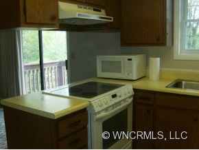 100 Falling Waters Road, Unit 3 Hendersonville, NC 28792 - Photo 9 of 22 Gallery Image 9