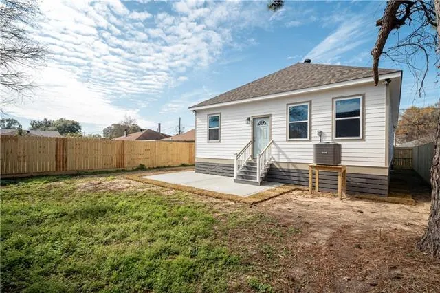 $305,000 | 2917 Palmetto Street, Chalmette, LA 70043