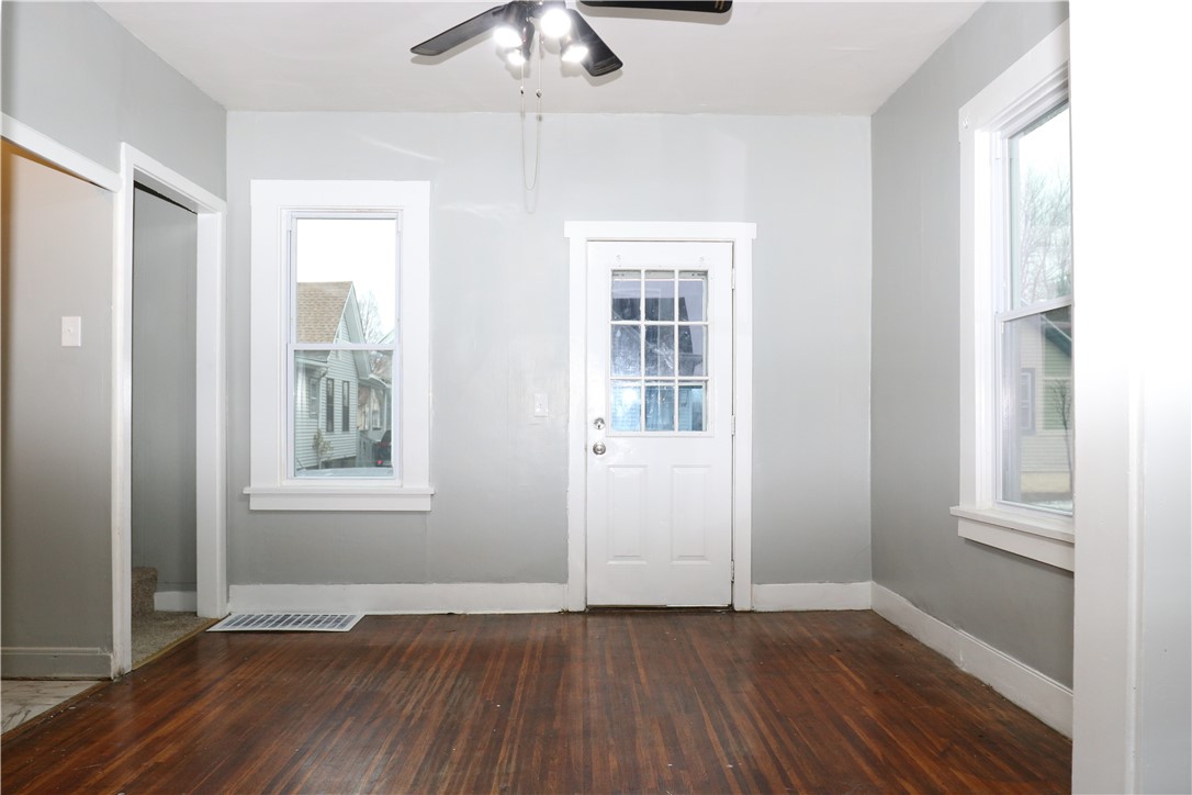 15 Princeton Street Rochester, NY 14605 - Photo 5 of 22