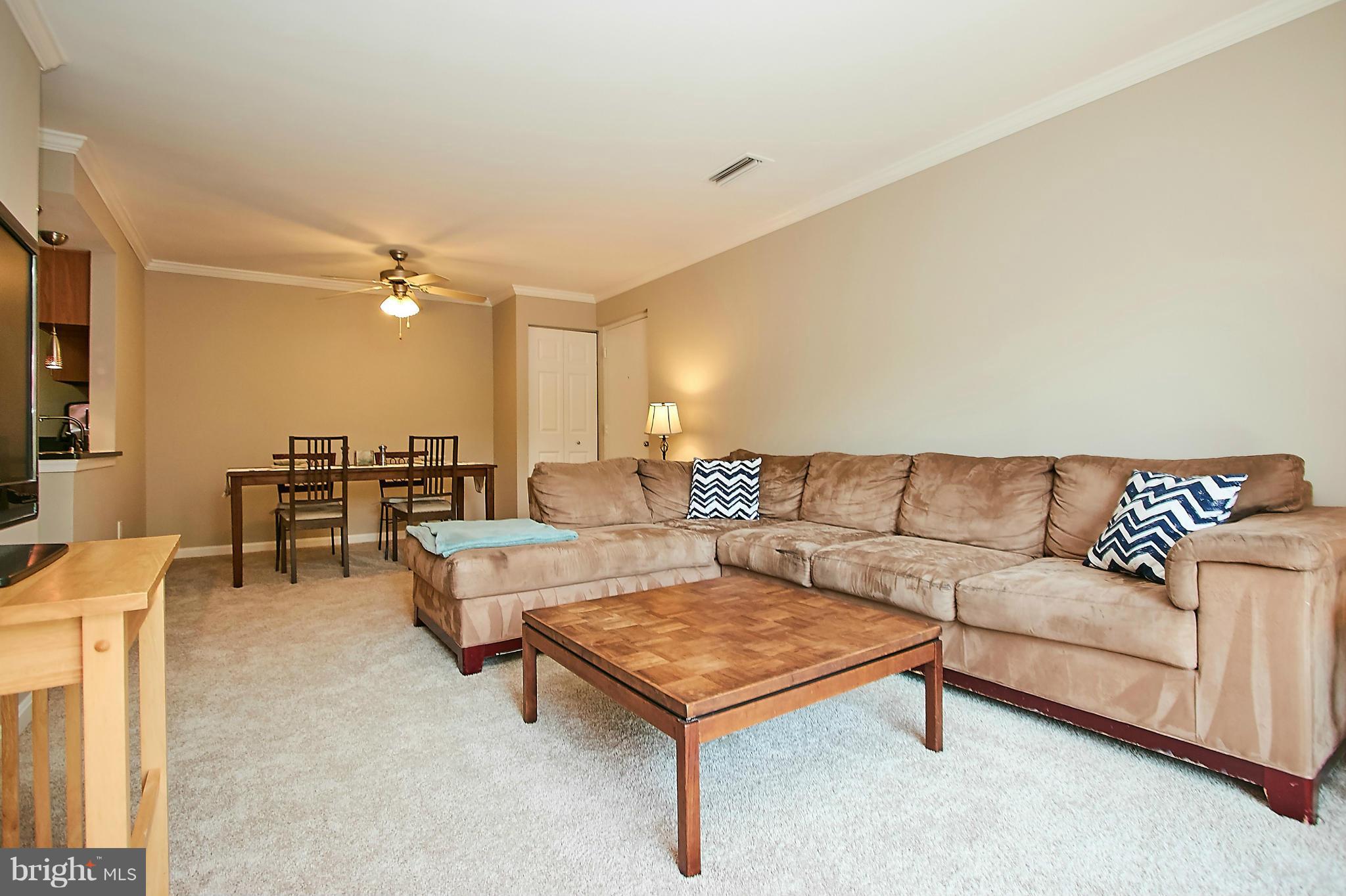 14901 Rydell Road, Unit 203 Centreville, VA 20121 - Photo 4 of 24 Living Room